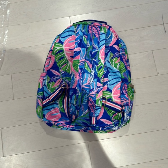 NWT Lilly Pulitzer backpack, and matching water bottle - Picture 6 of 10